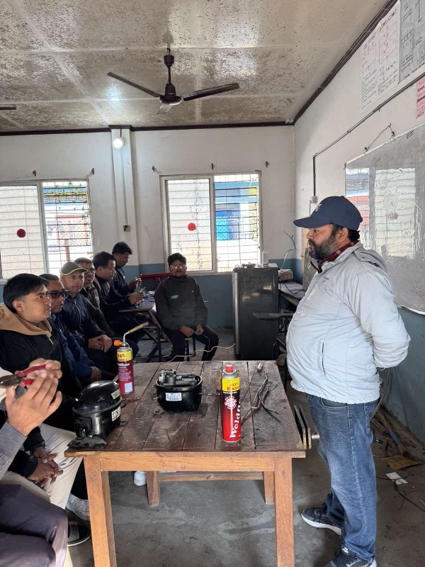 नारायणी बहुप्राविधिक शिक्षालय भरतपुर, १० चितवन Slider Image 5